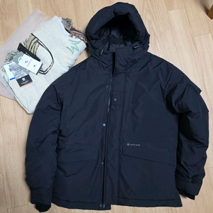 스노우피크 프리미엄 후드 헤비 구스 다운 자켓 팝니다