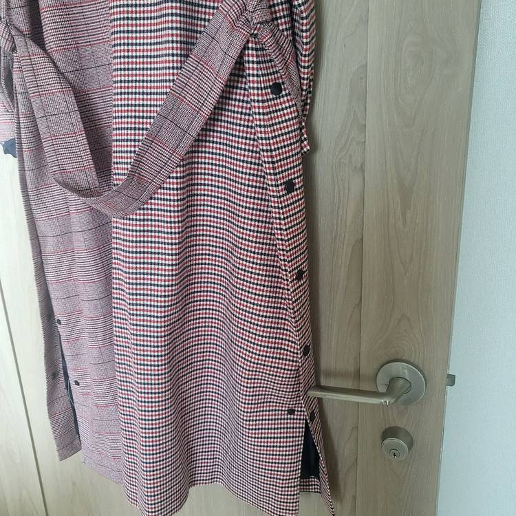 럭키슈에뜨 롱 코트--3