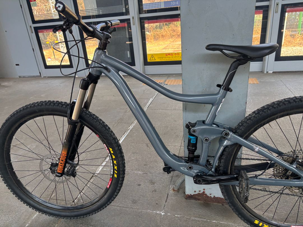 자이언트 트랜스 풀샥 mtb 자전거 판매합니다--5