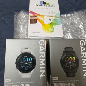 (미개봉) 가민 포러너 265 블랙 앤 화이트