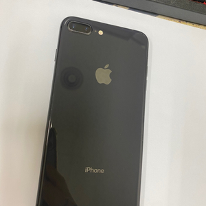 아이폰8플러스 아이폰8+ 스그 A급 64GB 배터리100% 카메라무음 인스타 감성카메라 사진폰 205317