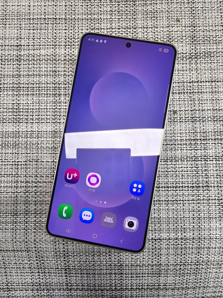 (신폰급) 갤럭시 S25엣지 256G 아이스블루 25년 6월개통 무기스 무찍힘 초SSS급 80만팝니다@--1