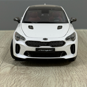 1:18 1/18 미니크래프트 스팅어 다이캐스트 판매합니다.