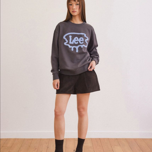 [새상품] L) 팔렛 X Lee 브러쉬 트위치 로고 맨투맨 챠콜