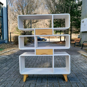 모던 3단 장식장