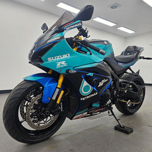 2019년식 스즈끼 GSX R1000R ABS 42,000km 판매합니다.