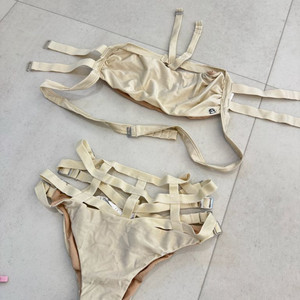 21그램 폴웨어 s사이즈 이그조틱웨어