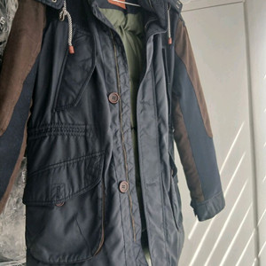 비싸게 주고 산 남성 패딩점퍼 x~xl