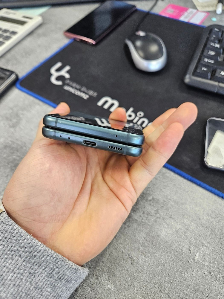 S급 실사진 삼성 갤럭시Z플립3 공기계 정품 중고폰--3