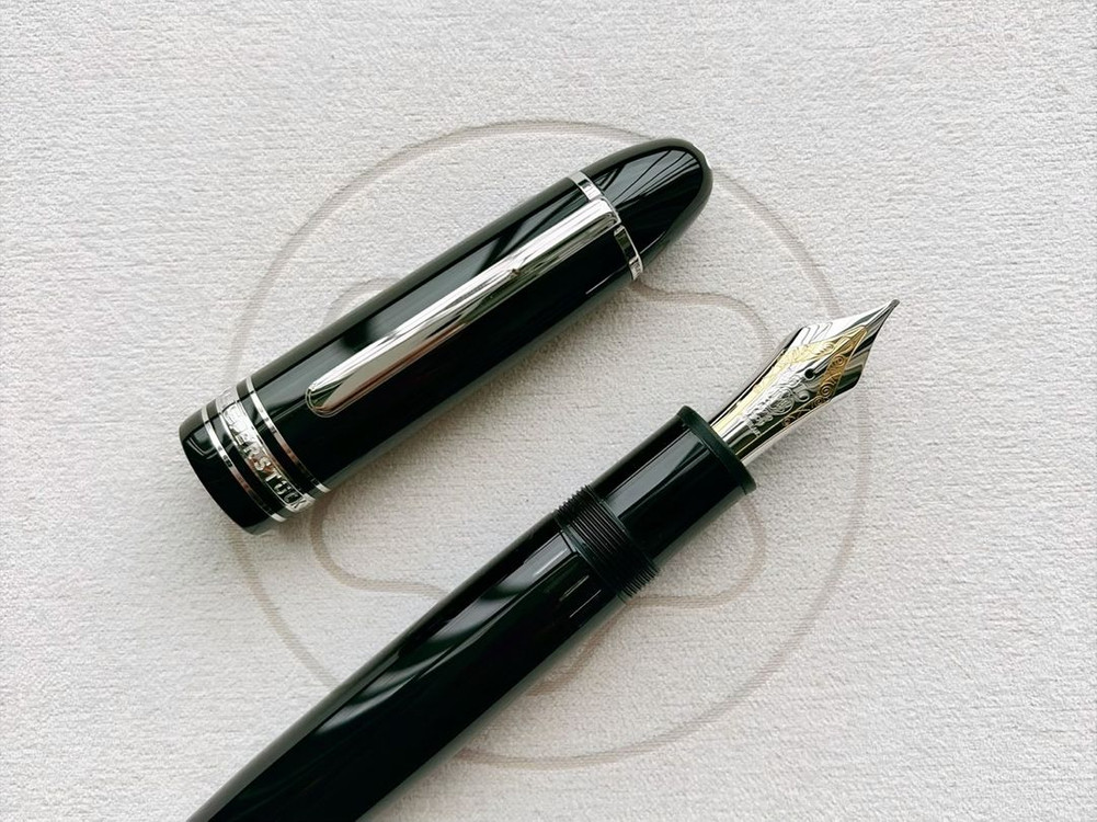 몽블랑 P149 만년필(M) 팝니다.--2