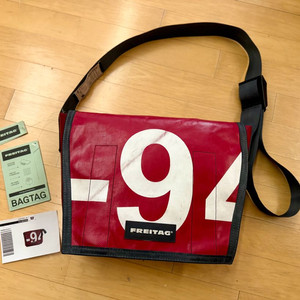 [프라이탁] 덱스터 F14 Dexter (레드) 이미지