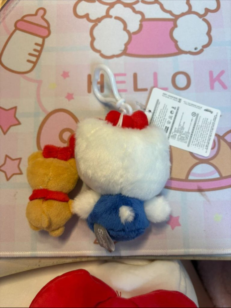 정품 헬로키티 곰돌이 키링 세트 산리오 소풍 시리즈(새상품) 이미지