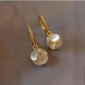 골드 오팔 볼 귀걸이(새상품)