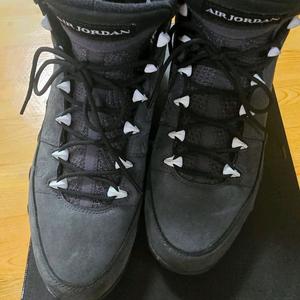 조던 9 앤트러사이트 290 사이즈 팝니다