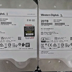 20tb sata hdd wd 울트라스타 신품급 2개 팝니다
