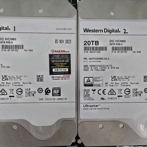 20tb sata hdd wd 울트라스타 신품급 2개 팝니다