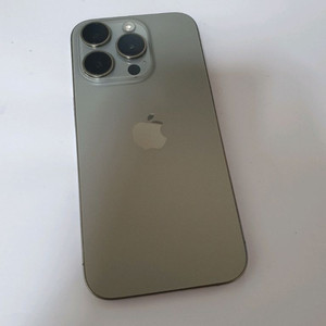 아이폰15프로 외관S급 무잔상 아주깨끗 배터리89%