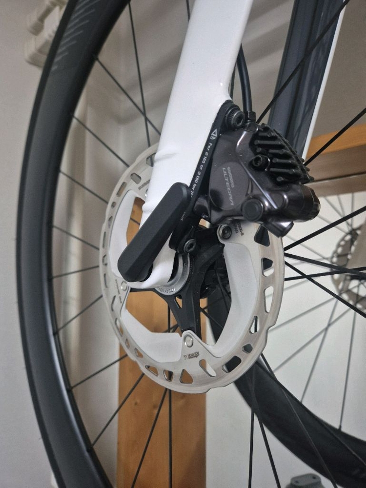 로드자전거 비앙키 올트레 콤프 DI2 울테그라 이미지