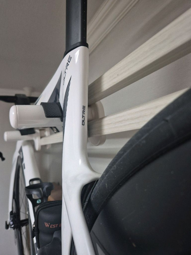 로드자전거 비앙키 올트레 콤프 DI2 울테그라 이미지