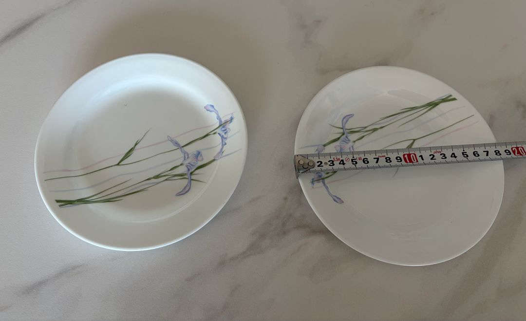 코렐 꽃무늬가 그려진 흰색 도자기 그릇 12개--7