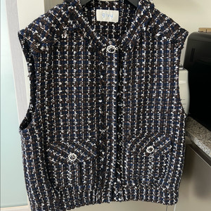 기비 트위드베스트