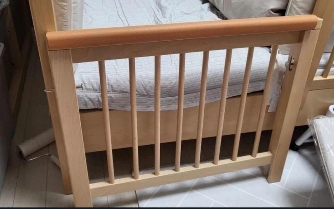 쁘띠라뺑 헨리 유아침대 안전문 이미지