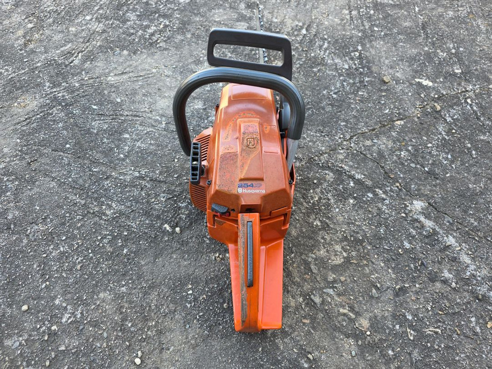 허스크바나 254xp 엔진톱 이미지