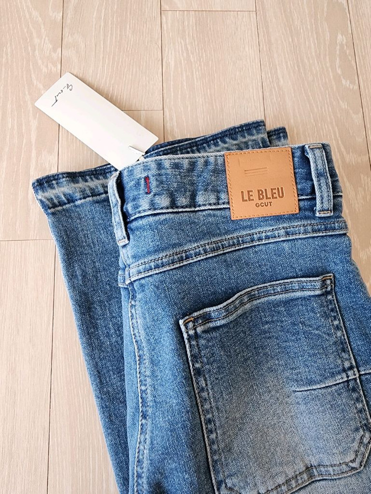 지컷 청바지 이미지