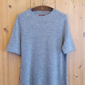 66.Cashmere 반팔니트