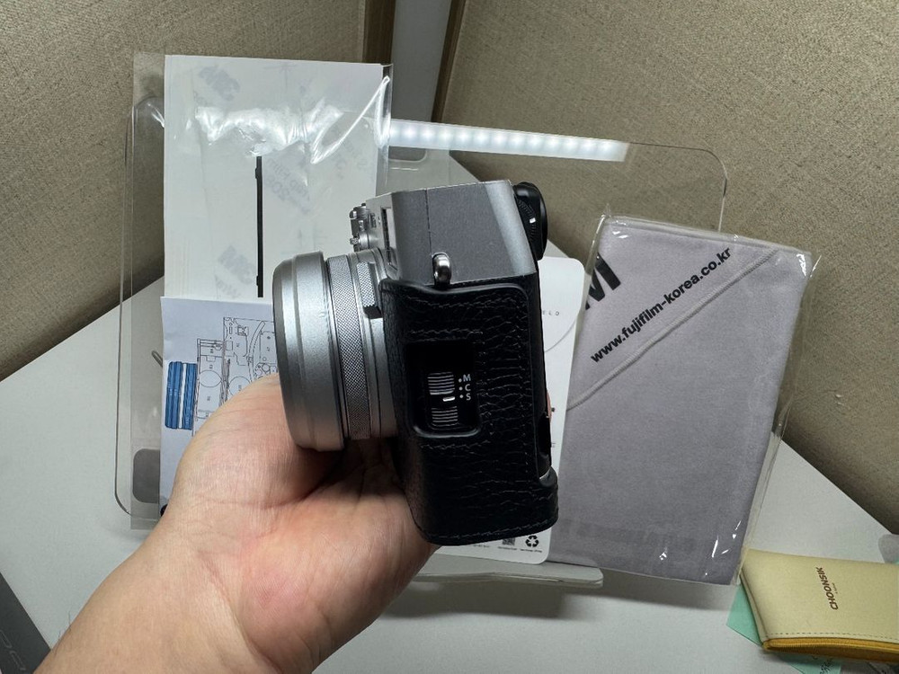 후지필름 X100vi 실버 신품급--3