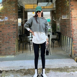 고걸 피그먼트 맨투맨 카키 이미지