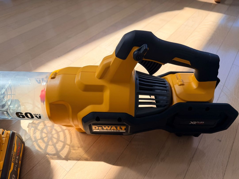 디월트 대포 60V MAX 송풍기 + 9AH 60v배터리+디월트소포(작은송풍기)+숏노즐세트(미사용품)--1