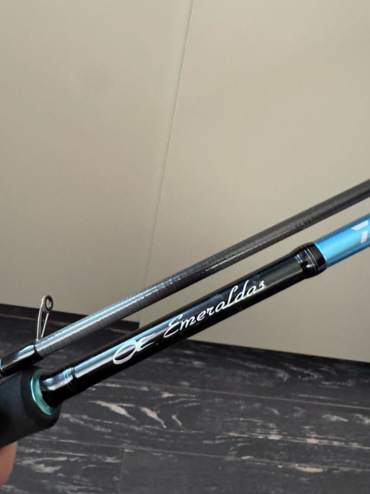 다이와 에메랄다스 낚시대 릴 세트--4