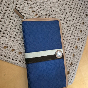 코치장지갑 가죽 큰사이즈