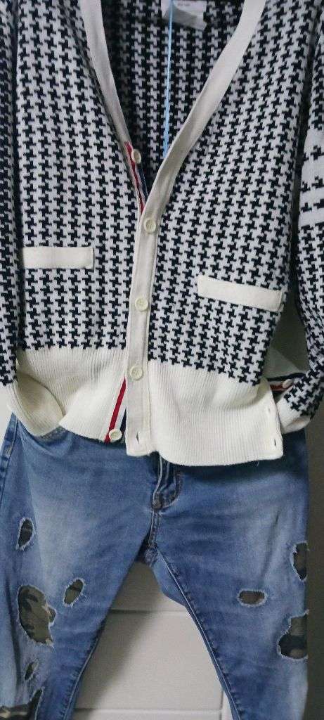 톰브라운 가디건 L--4