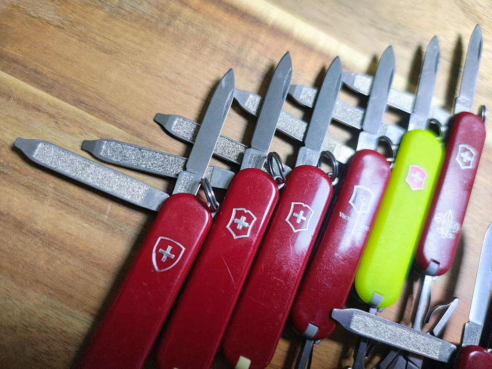 빅토리녹스 미니, 클래식, sd, 호각, 야광 등 이미지