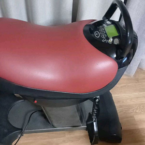 전동 실내 승마기구