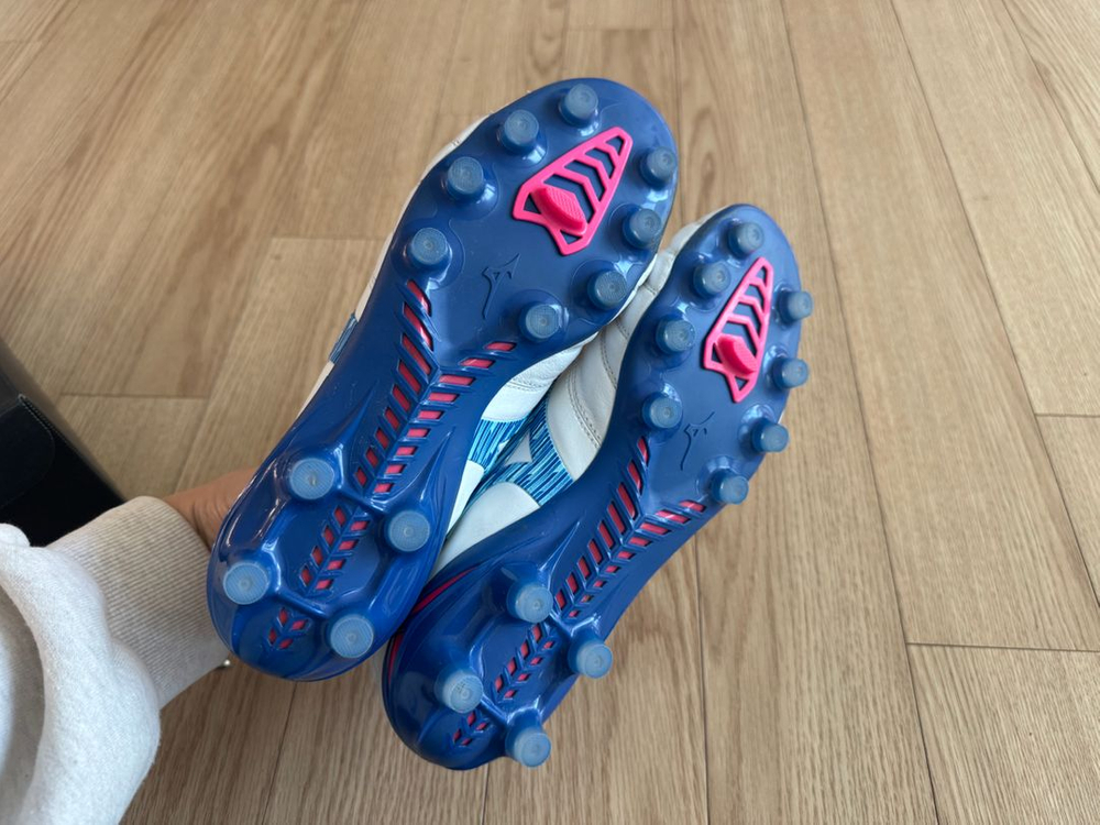 모렐리아 네오 4 JAPAN MD(P1GA253025) 이미지