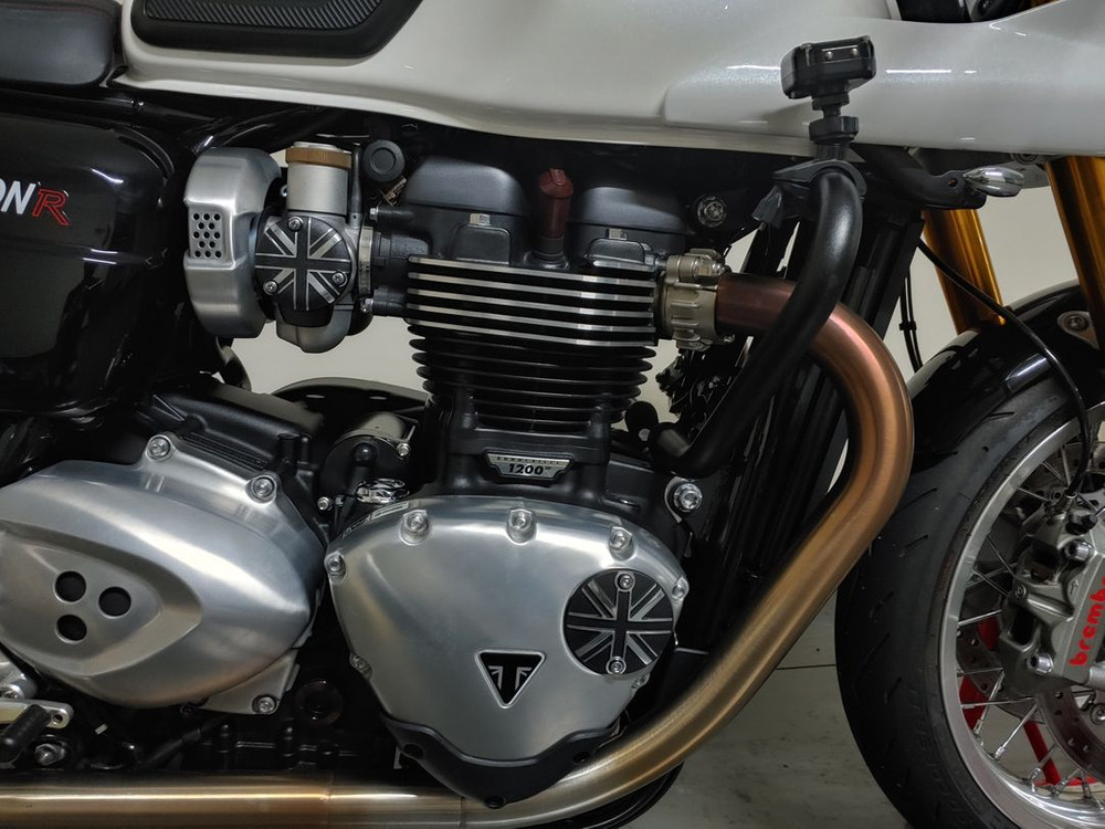 18년식 트라이엄프 스럭스턴R 판매합니다 이미지