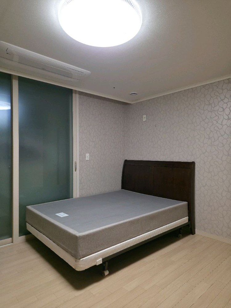 템퍼매트리스 받침대 이미지