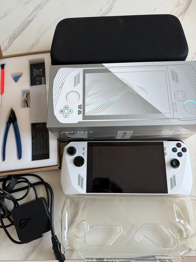 로갈리 백갈리 1tb 풀박스(하드케이스 및 tpu케이스) + 74Wh 배터리(새상품) 팝니다. 이미지