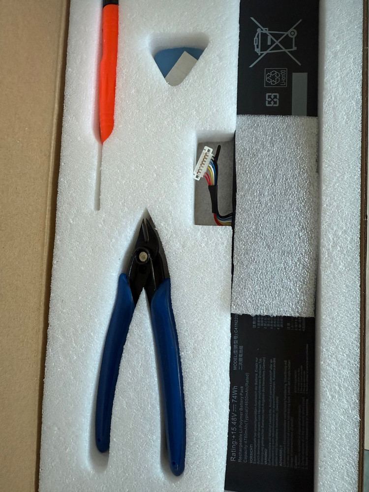 로갈리 백갈리 1tb 풀박스(하드케이스 및 tpu케이스) + 74Wh 배터리(새상품) 팝니다. 이미지