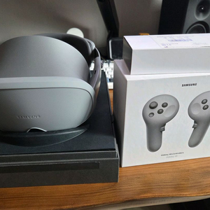 갤럭시XR +컨트롤러+도수렌즈 팔아요