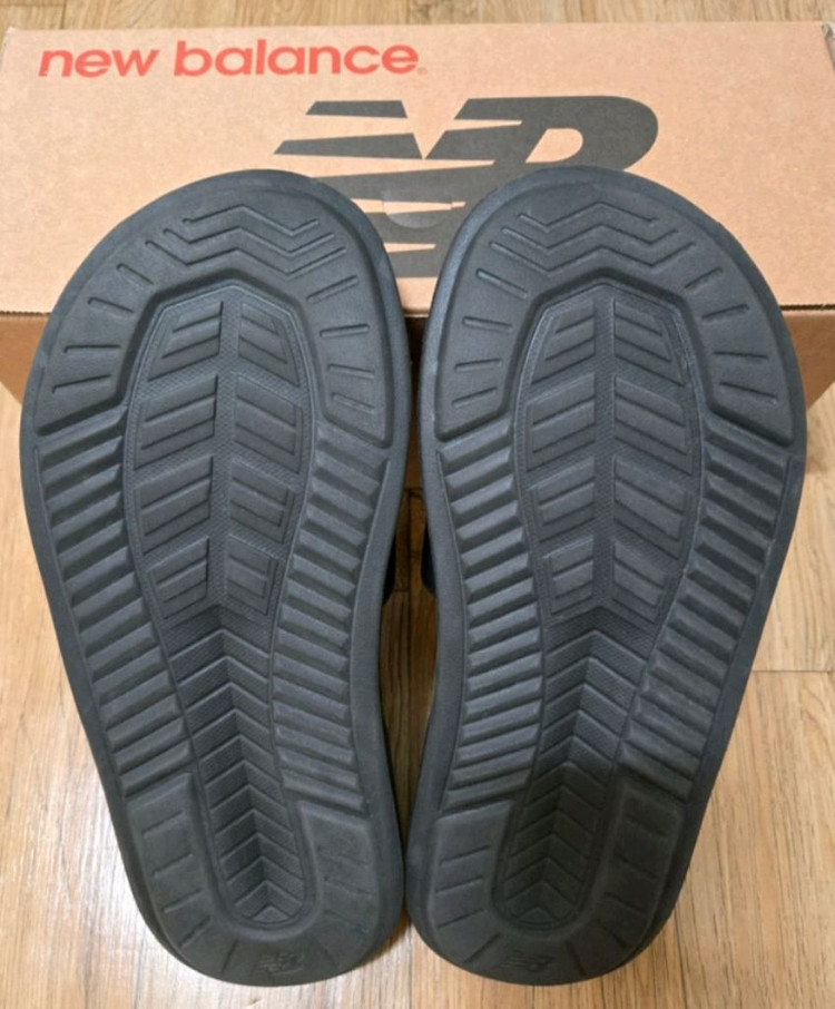 뉴발란스 쿠셔닝 슬라이드 슬리퍼 블랙 SD1501BK3--3