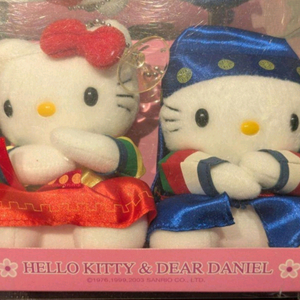 한복키티2002숲속페어리키티다니엘웨딩볼체인