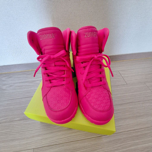 줌바 운동화 줌바 신발 줌바 에너지보스 zumba