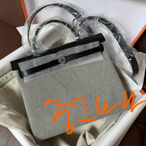 에르메스 에르백31 에크루 에르백 새상품