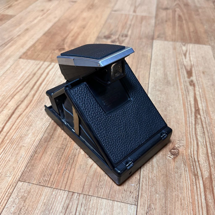 폴라로이드 필름 카메라 Polaroid SX-70 MiNT SLR670S 이미지