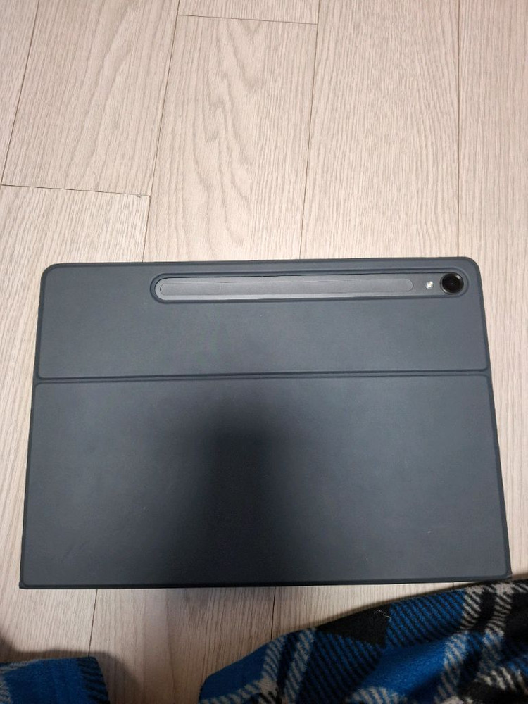 갤럭시탭 s9 128 8 sm-710 팝니다 (s펜도 있음)--6