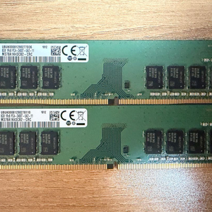 삼성 DDR4 8GB X 2 (16GB) 팝니다